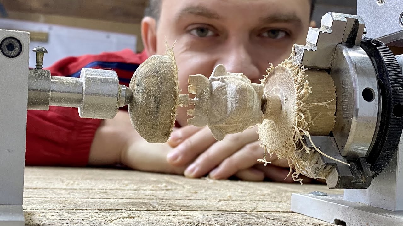 Вырезаем на поворотной оси ёлочную игрушку. Весь процесс от УП до изделия