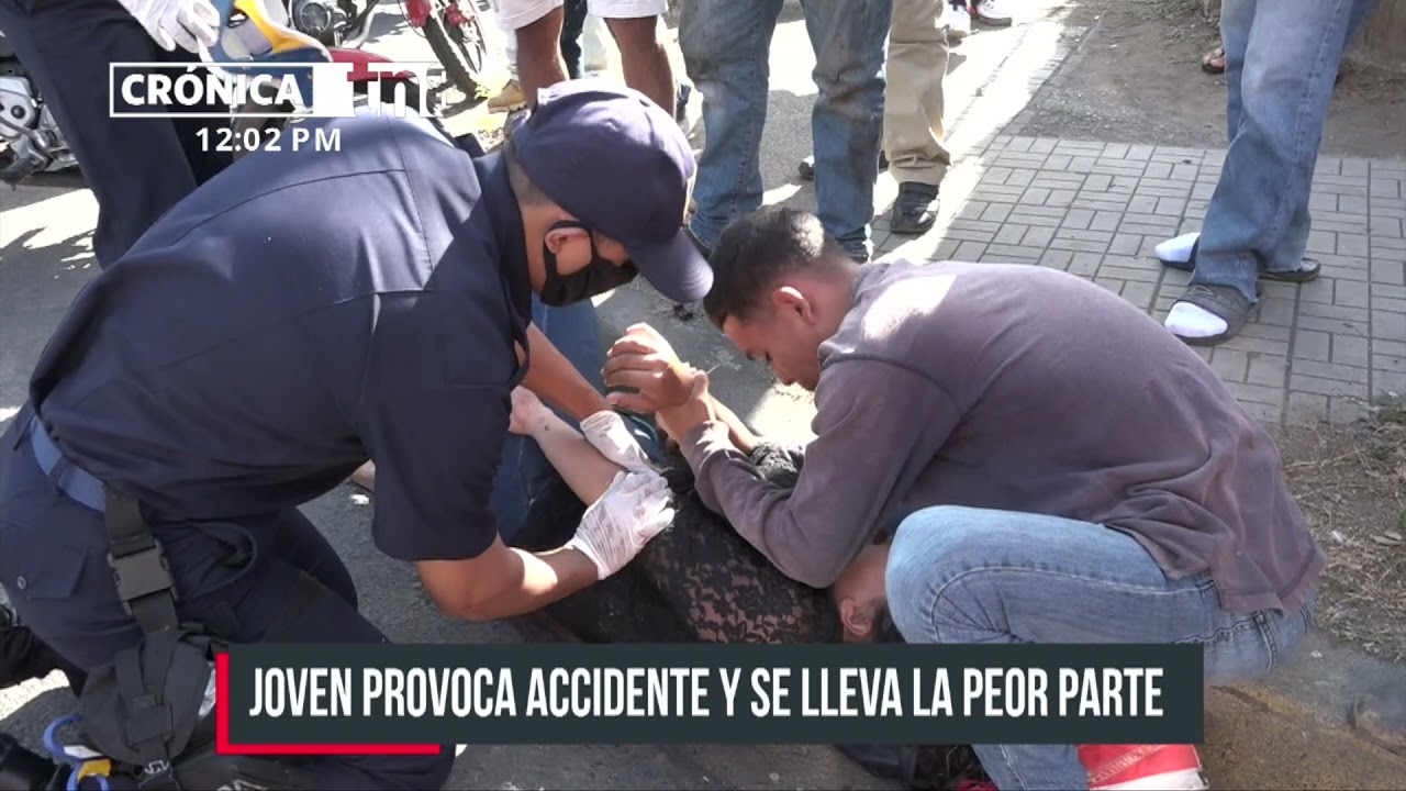 Joven invade carril y provoca accidente de tránsito en Managua - Nicaragua