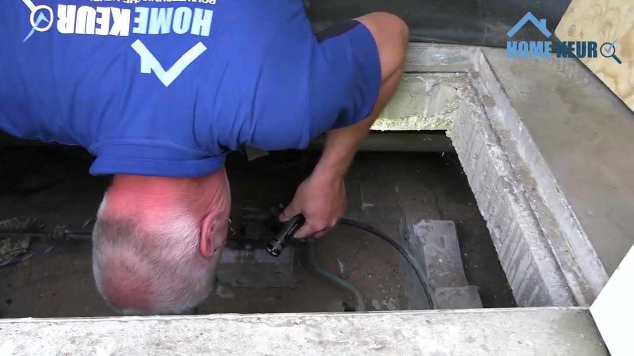 Kruipruimte met NeHoBo vloer inspecteren - Bouwkundige keuring