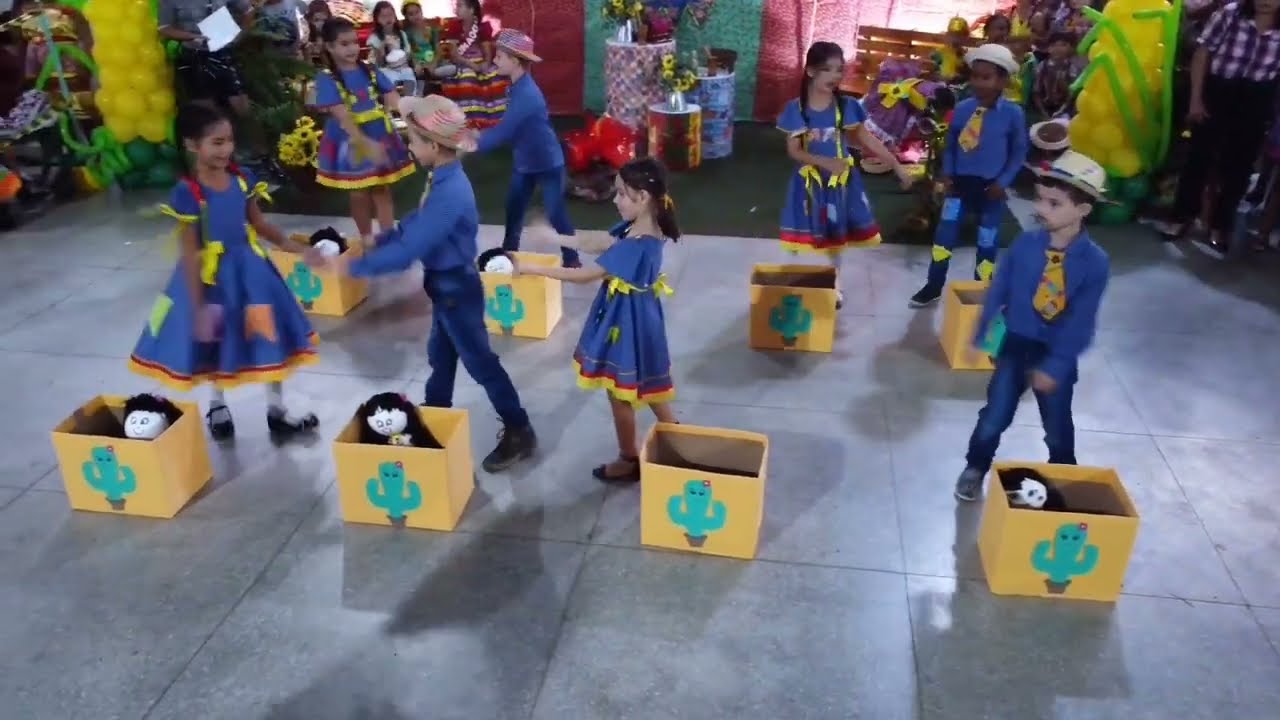 Arraiá da escola Euzélia de Melo Campos - Ipubi PE