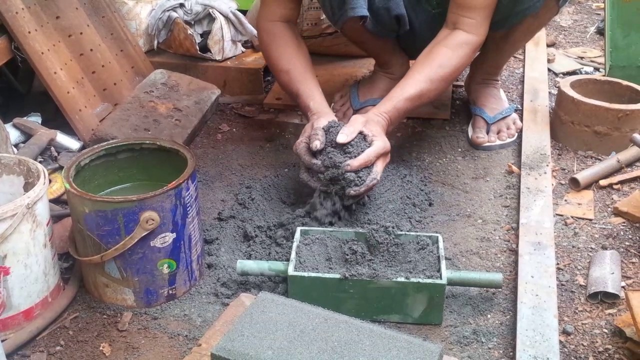 Cetakan paving manual