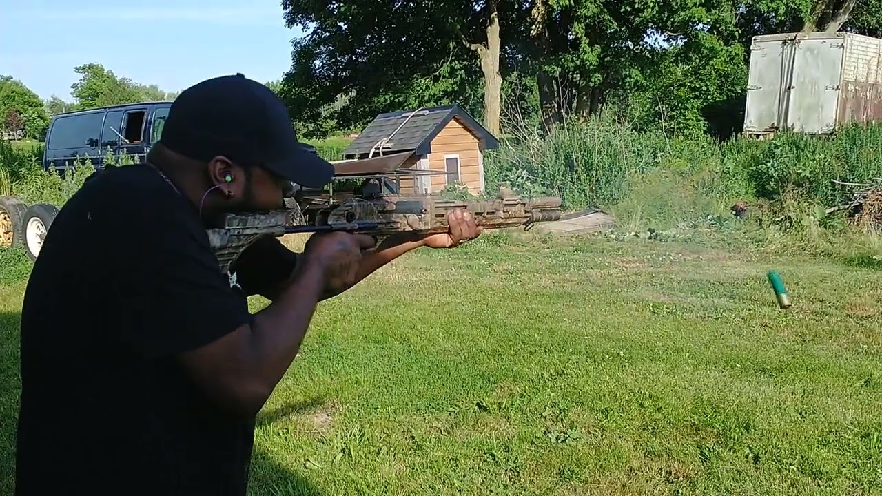 Canuck Engage, 12 gauge, semi-auto