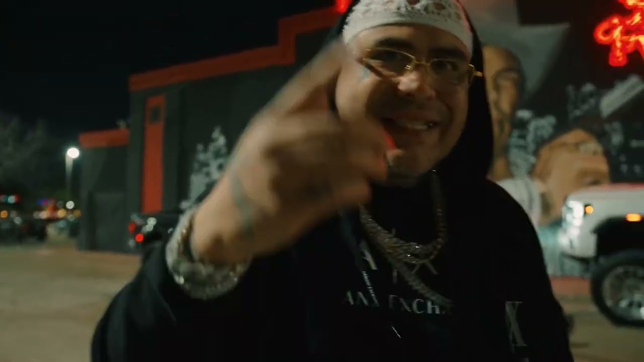 Biggton214 ft. @brown_money_mindz X @itzRevenue  “Wake Up” (Official Music Video)