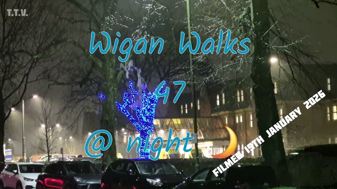 Wigan Walks 47 @Night Plantation Gates to Haigh Hall and back via Whelly Loop line in the rain 🌧 