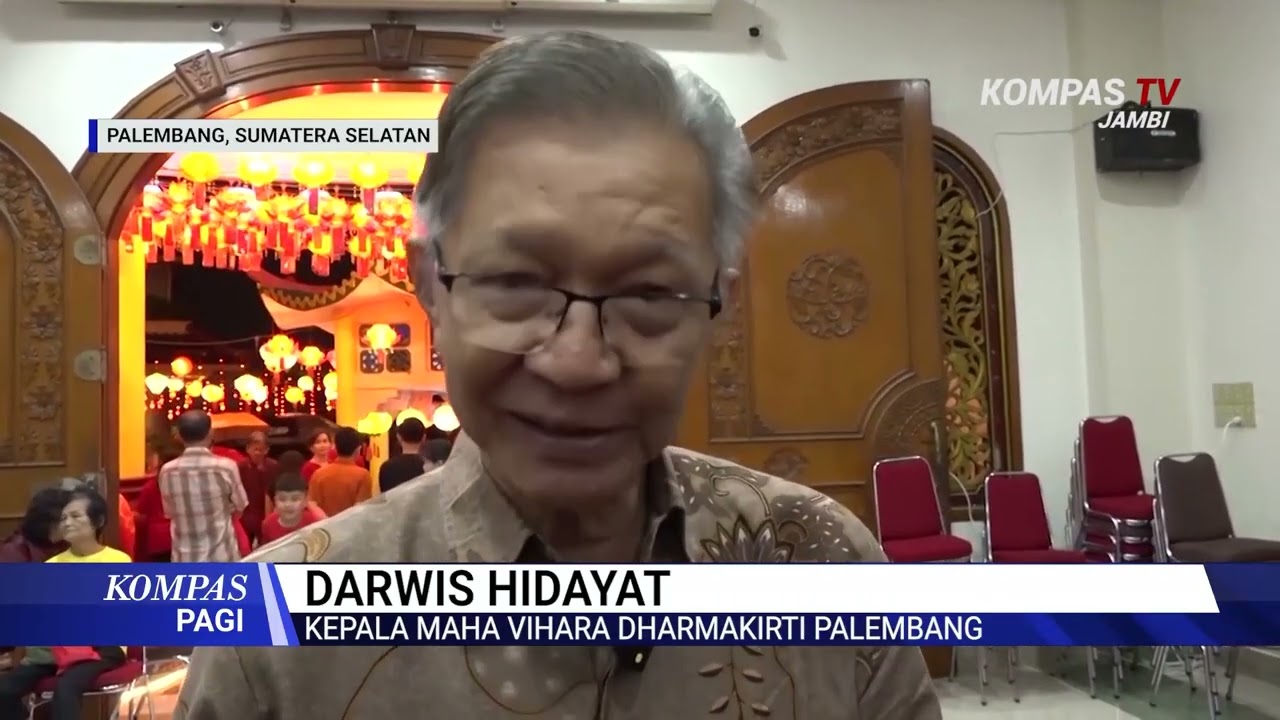 Pelita Imlek Bersinar Di Wihara Dharmakirti