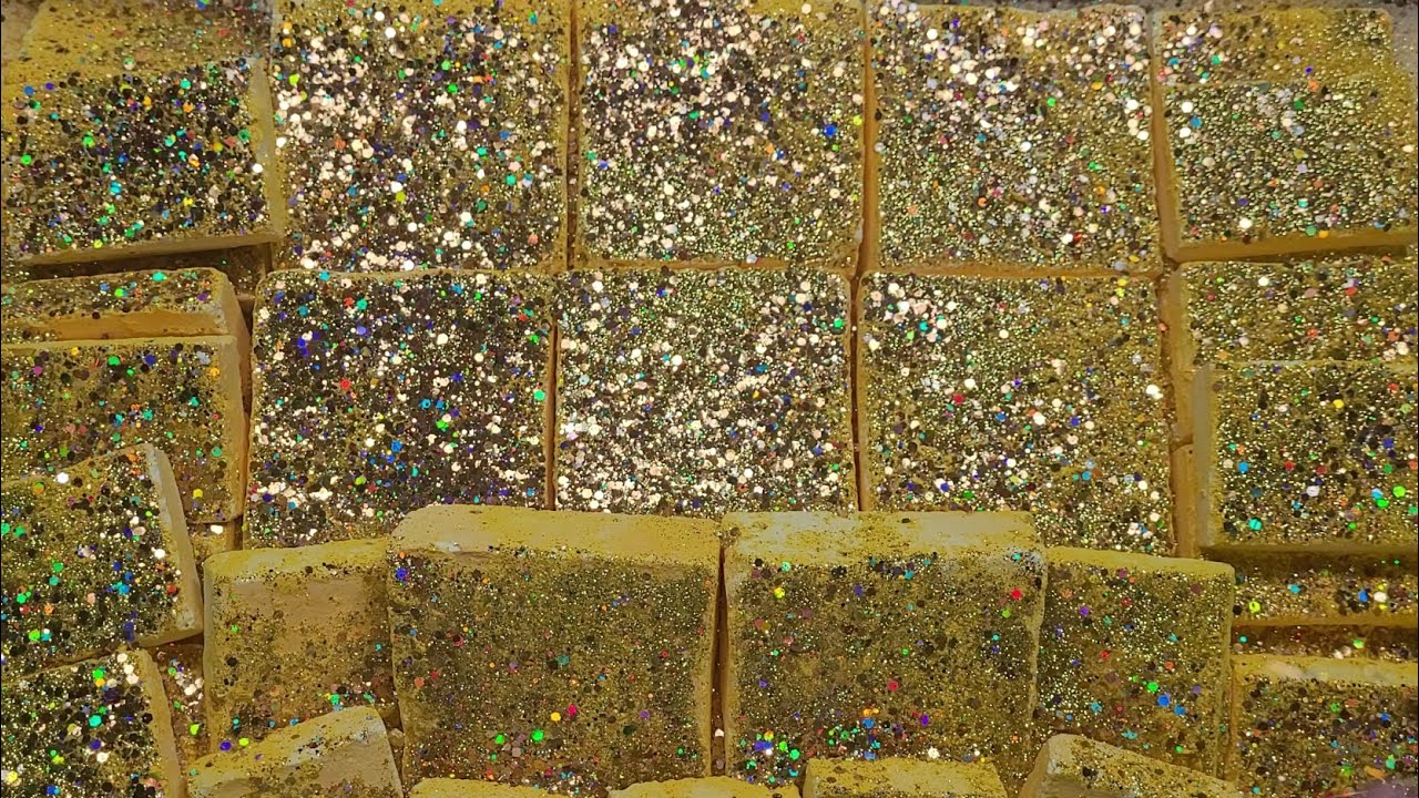 🌟Gold Glitter and Holi Topped Yellow Blocks