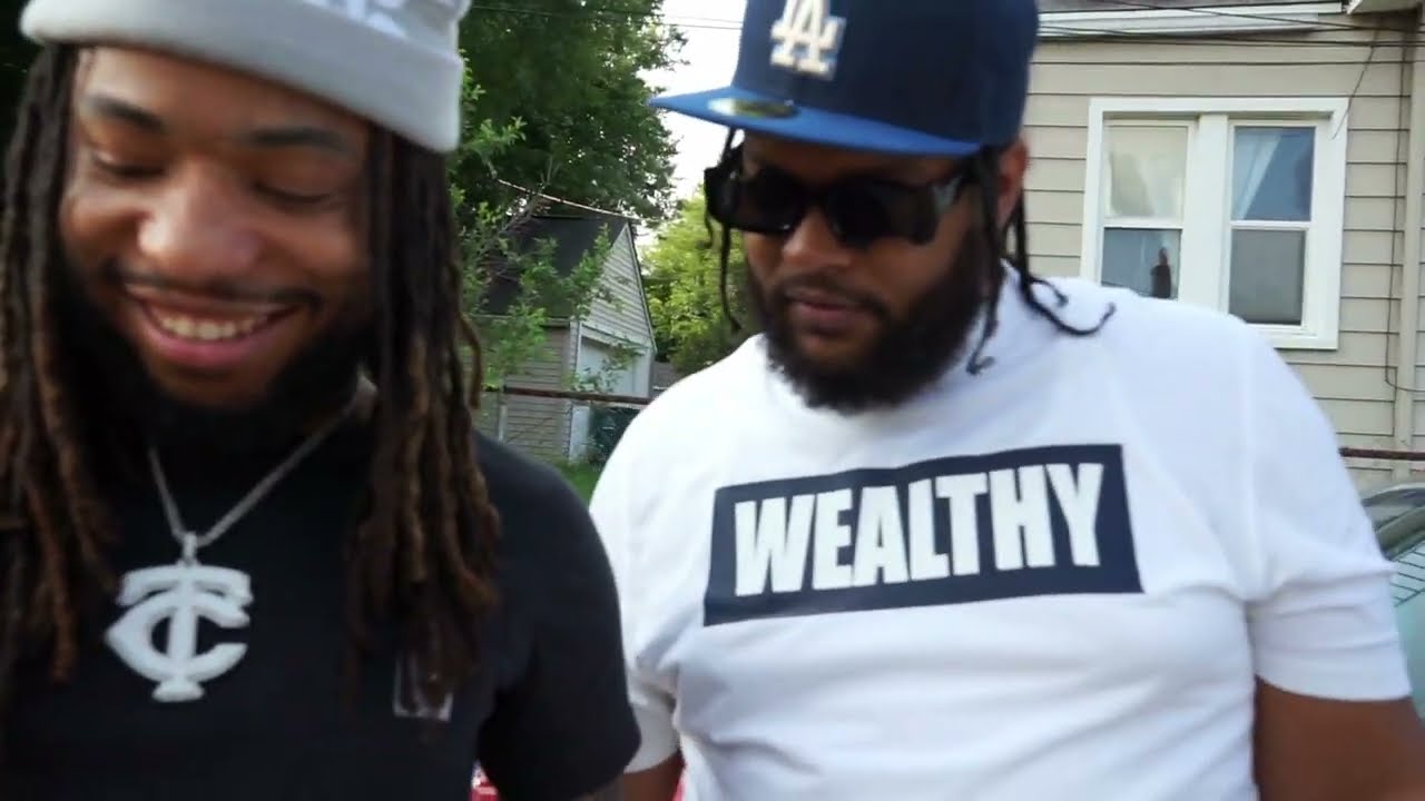 3200Tre & RMC Mike - Link Up in Detroit (Official Vlog) Shot By: @taeshotthisone