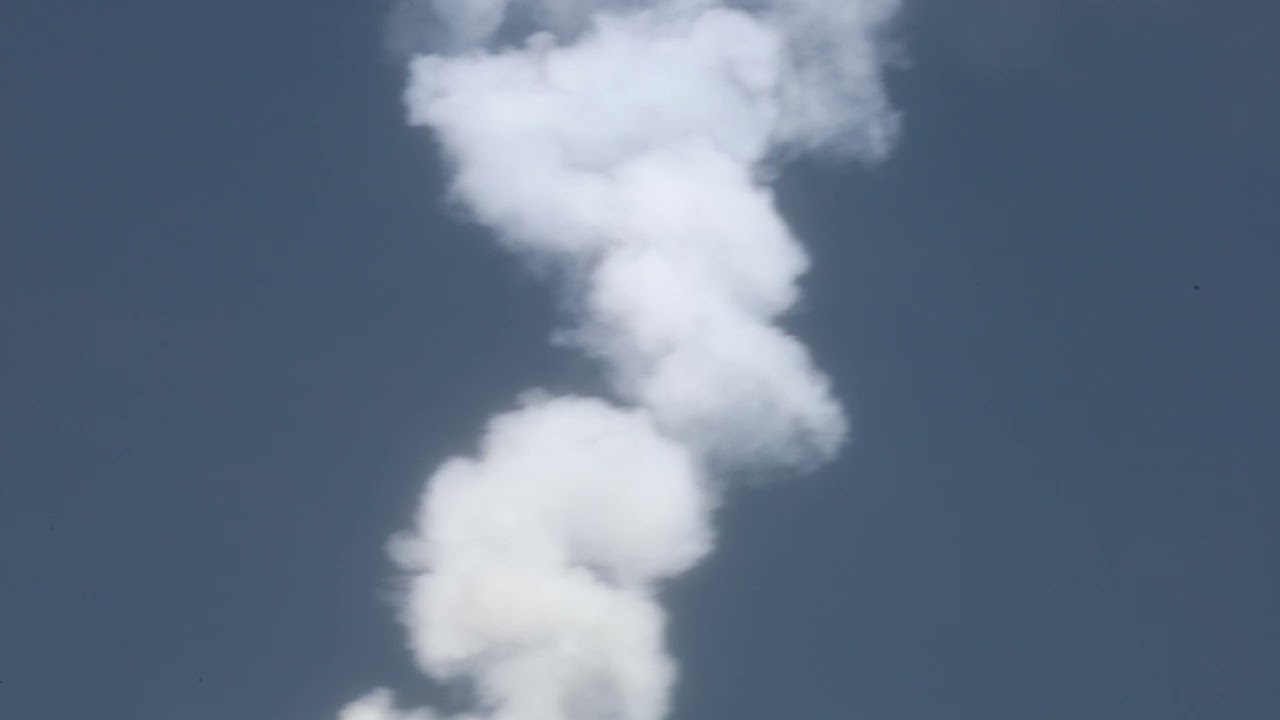 SpaceX Falcon 9 rocket launch from SLC-40 Space Force Station, Florida (Feb/27/2023)