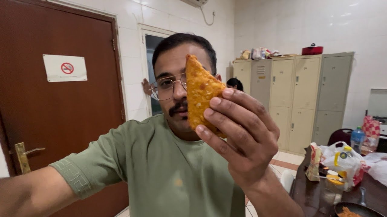 Aaj humne banaaye garma-garam Bread Pakode 😋 | Easy & Tasty Snack