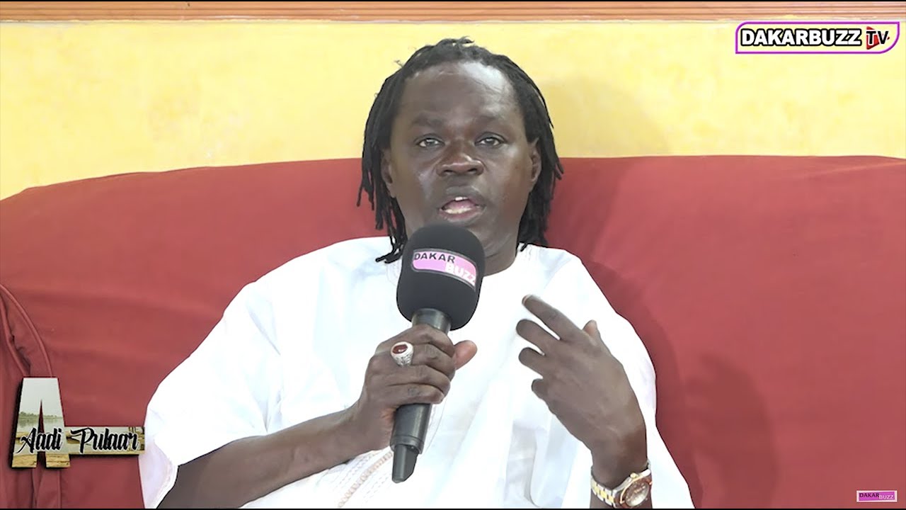 Baaba Maal dans Aadi Pulaar