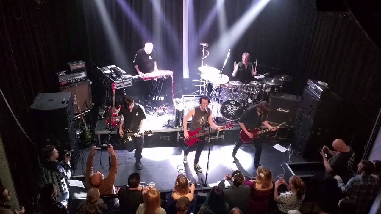 Englebarn - Ekkolodd (Live @ Driv, 08.11.2015)