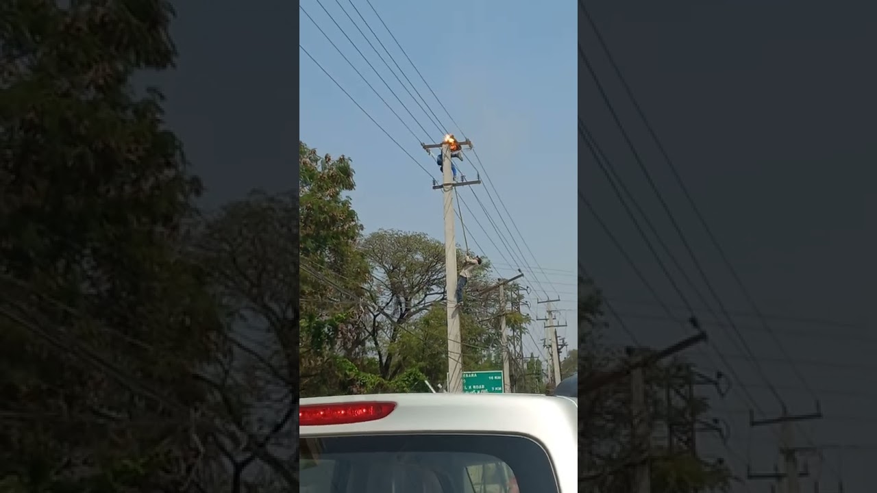 live death on current pole #fireaccident #trending #youtubeshorts #dead