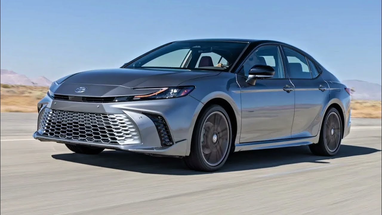 NEW TOYOTA CAMRY NIGHTSHADE 2026 VS HONDA ACCORD SPORT: WHICH ONE FEELS MORE PREMIUM?
