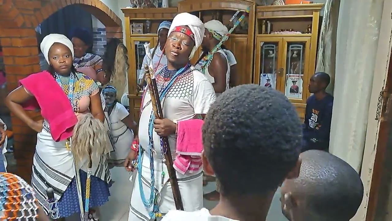 MATHAMBO -  Zidla ngantoni lento ubhetele?