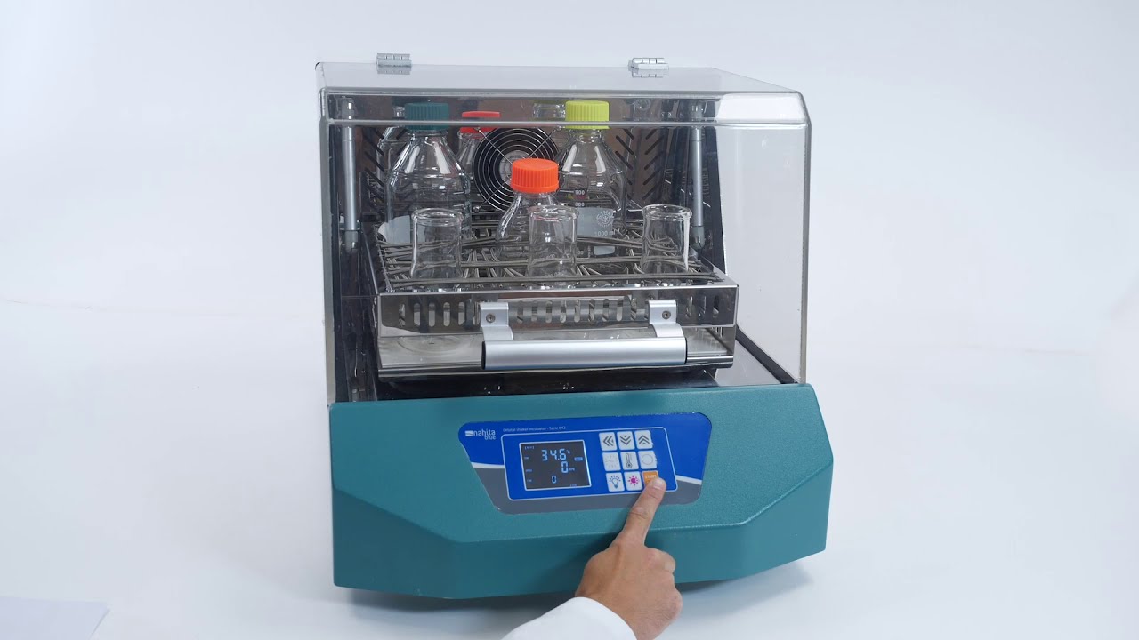 Incubateur avec agitateur