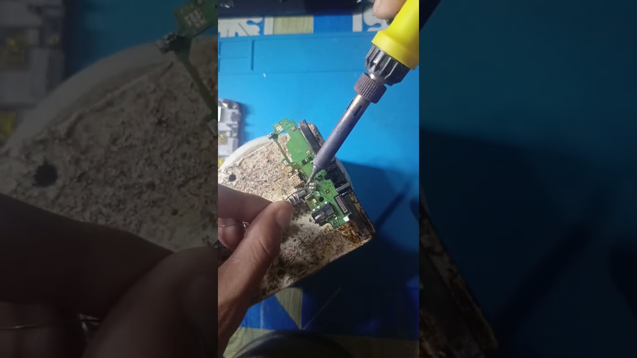 Ganti konektor cas vivo y12i..dicas nga masuk2 ternya karna hal ini 