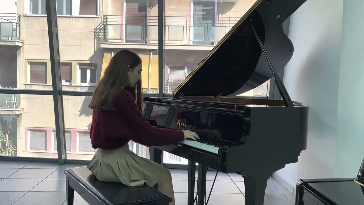 Misirlou (piano cover) - Eleni Koumbarou