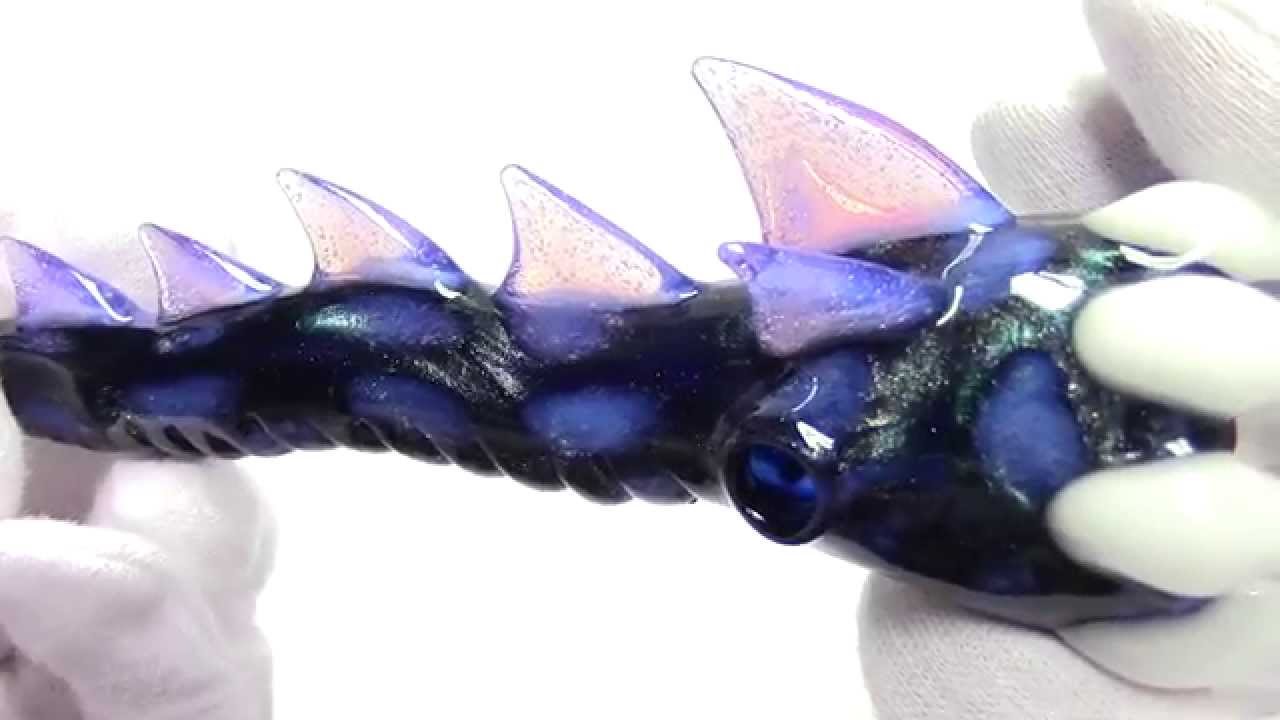 Eye Worm Glass Pipe sp929