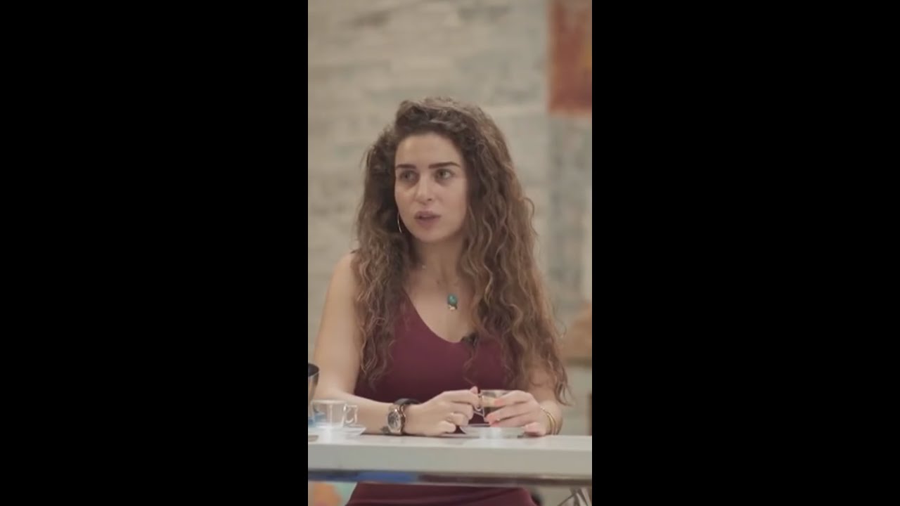 مي عز الدين في قعدة رجاله