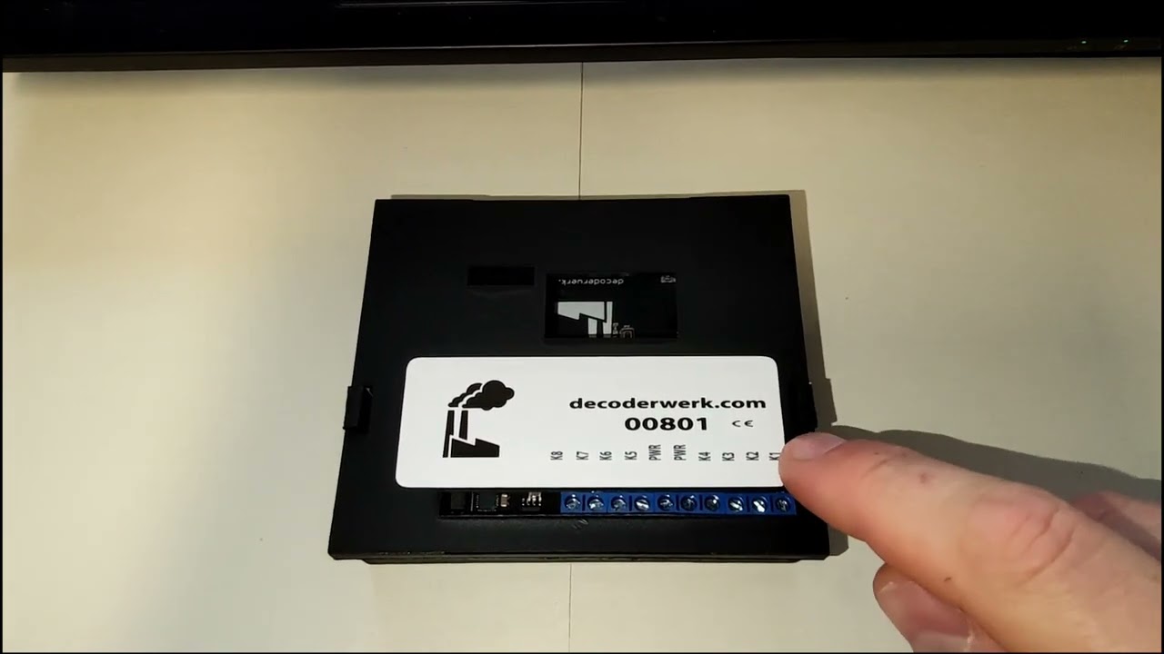Decoderwerk 00802 8 Kanal Gleisbelegtmelder RS-Bus, LocoNet, S88N (Produktvideo)