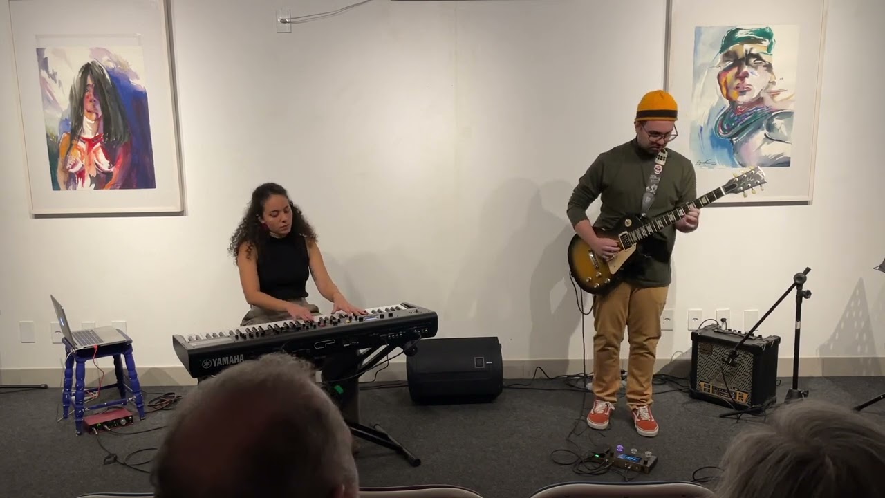 Olé (Lucas Carrasco) | Julia Toledo + Lucas Carrasco