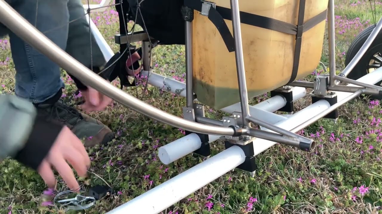 How to remove your paramotor from your Tough Trike to foot launch