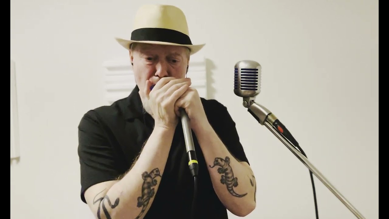 Shake Your Hips - Red Hot Rockin' Harmonica Boogie