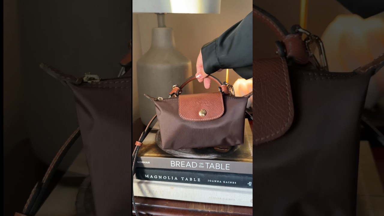Most perfect mini bag 🫶🏼🤎 #longchamp #asmr #minibag #unboxing