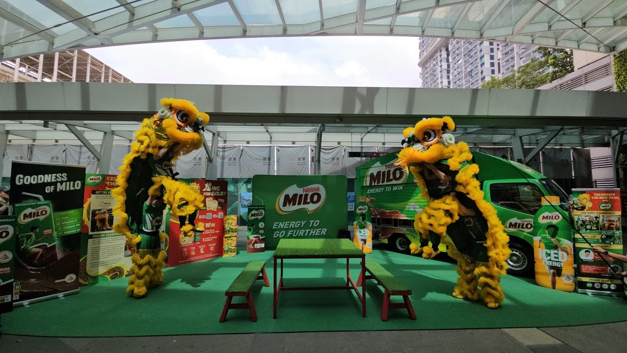 【世界獅王】新加坡藝威體育會 World Champion Singapore Yiwei Lion Dance Performance @ Westgate Milo CNY Roadshow
