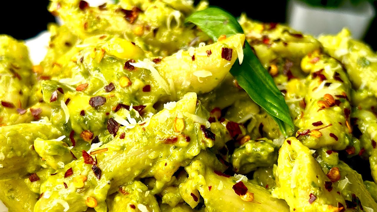 Homemade Pesto Pasta Better Than Cafe | Green Sauce Pesto Pasta  Fast & Flavorful 
