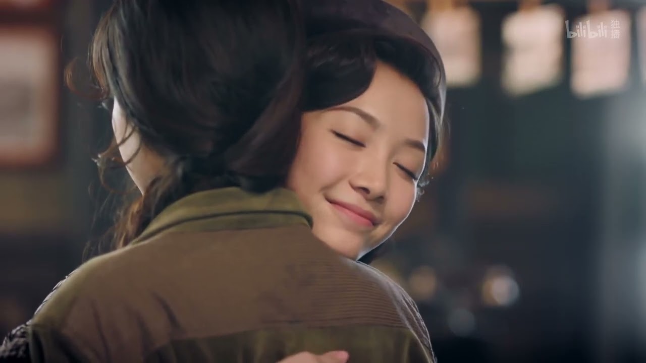 Couple of Mirrors | 双镜 | How You Get The Girl
