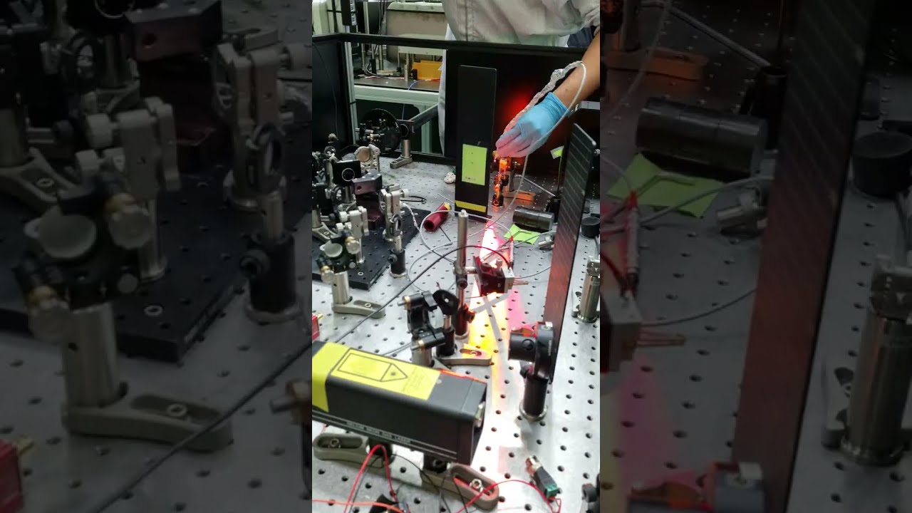 Fast forward working in a laser science laboratory (7 hours time-lapse in a laser laboratory)