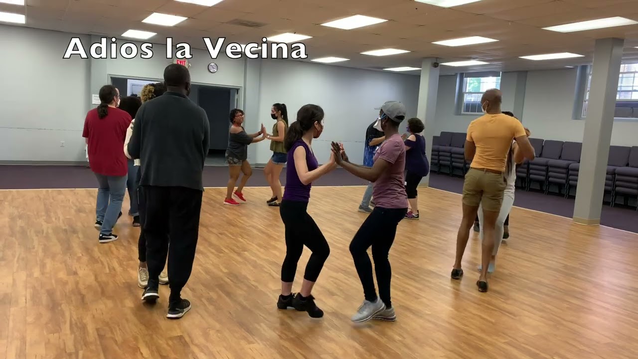 Rueda Dance:  A Lesson on the 