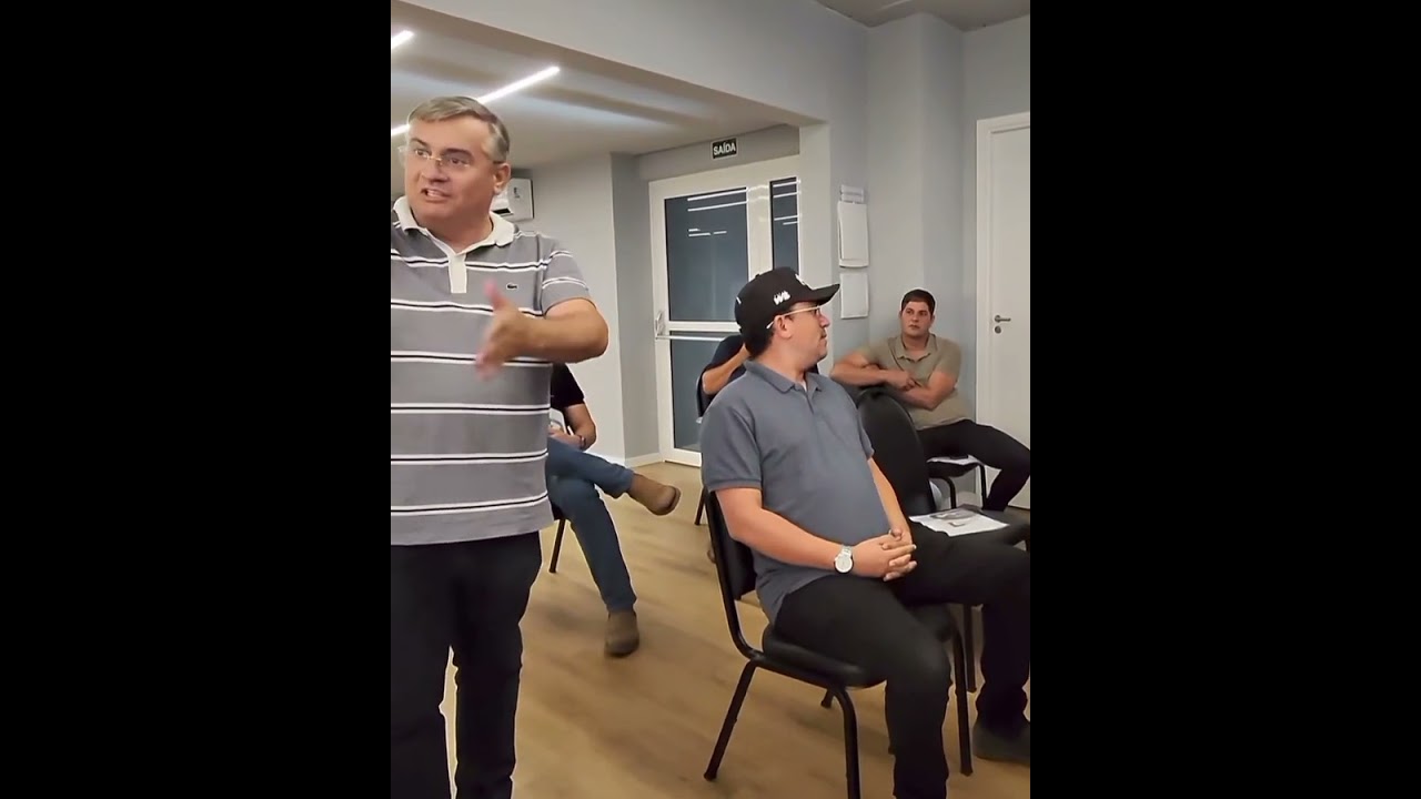 DEBATE ABVAQ COM OS VAQUEIROS SOBRE BALANÇADA DO BOI#x1vaquejadanoticias 