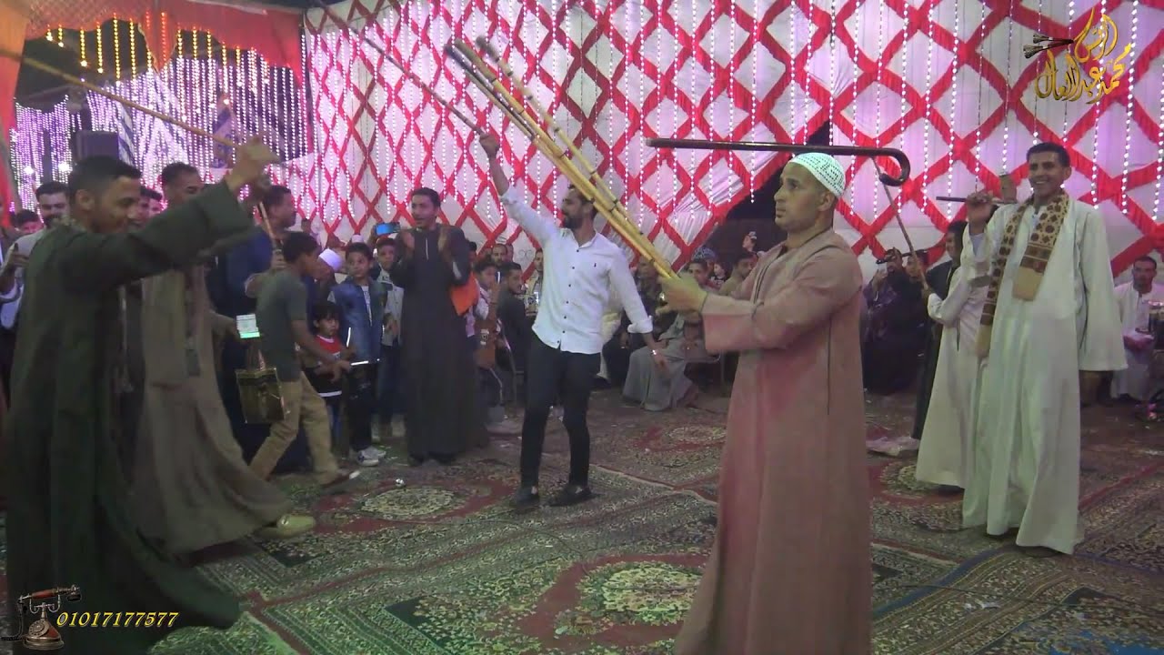 رجل صعيدى بيرقص بشكل جديد 