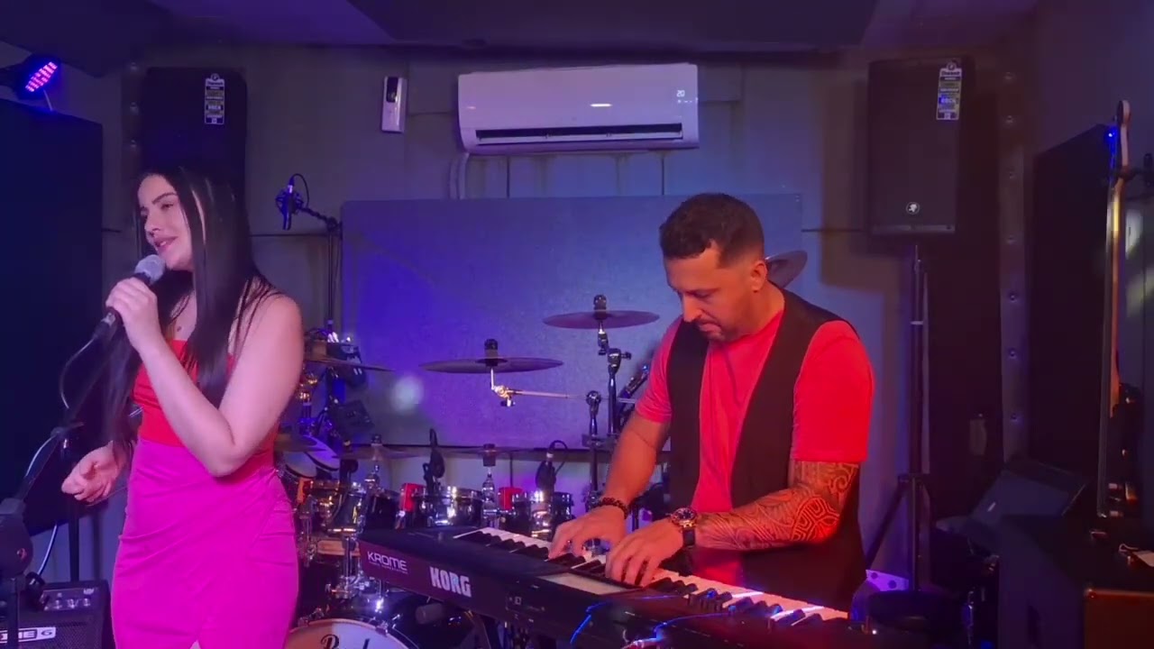 Vibe duo from Cuba