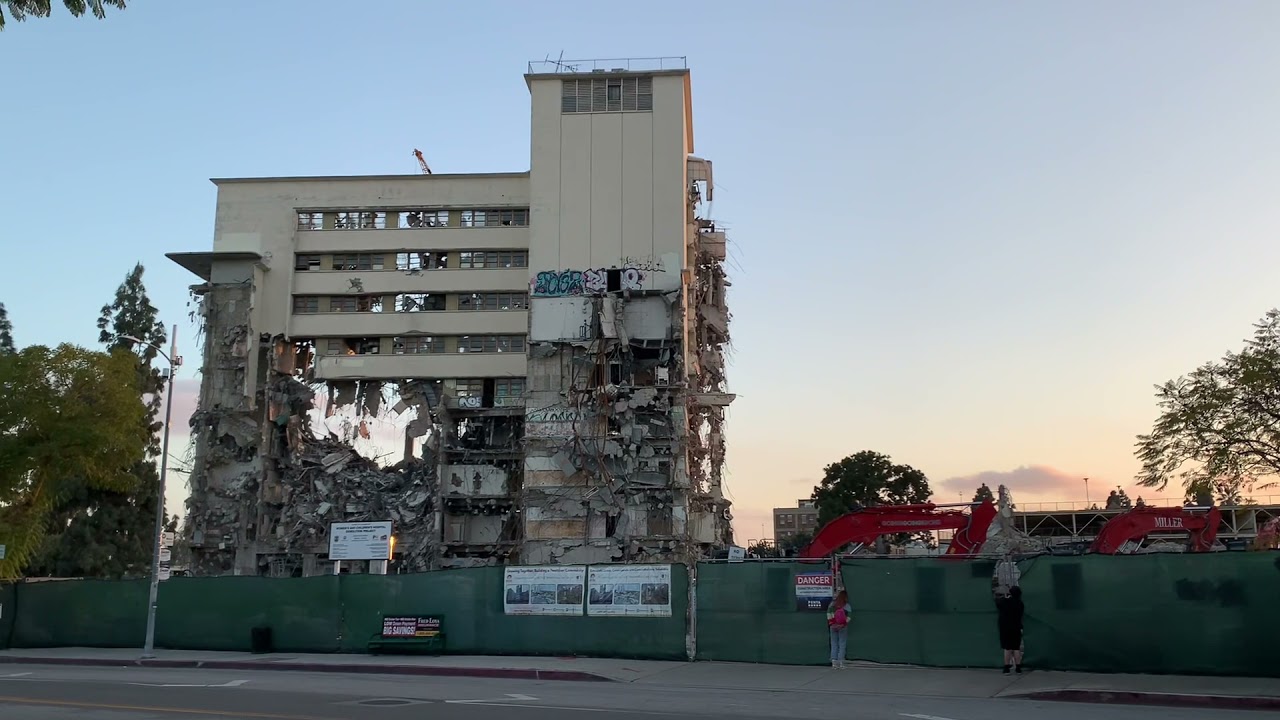 LAC+USC Medical Center Women’s and Children’s Hospital demolition project. 2021