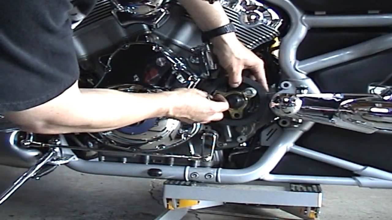 Front pulley change 2010_06_04_21_19_51-1.wmv