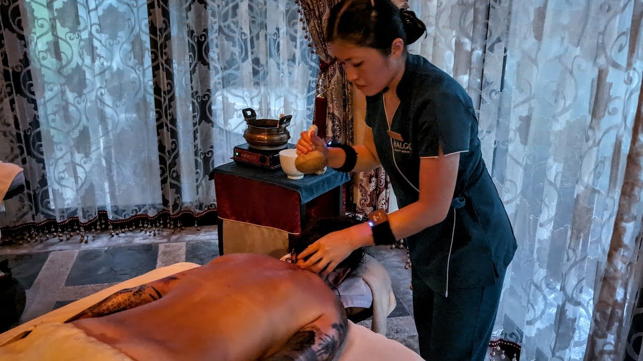 Massage Experience: Sarah's Kizhi Bundle Massage on Sun Siyam Iru Fushi, Maldives 🇲🇻