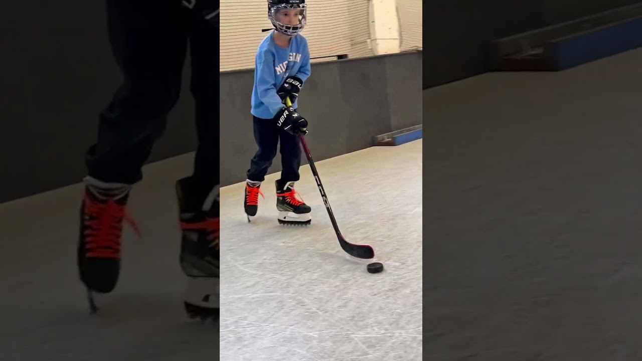 SHARKBLADES - NEW TECHNOLOGY FOR SYNTHETIC ICE - NICHOLAS LANG - GREEN HOCKEY