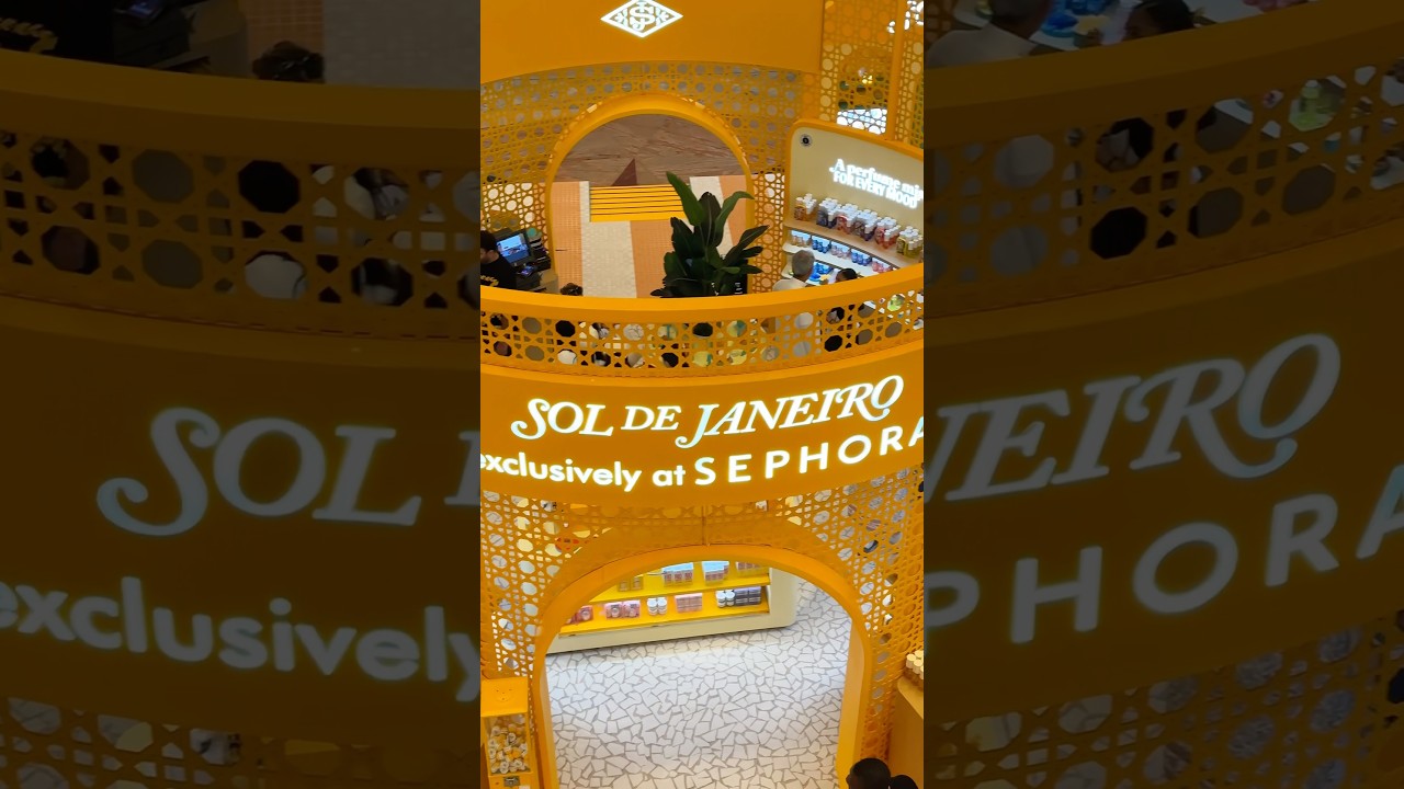 Sol de Janeiro pop up!! 🤩 #soldejaneiro #bumbumcream #preppy #sephora #catherinemaaaae