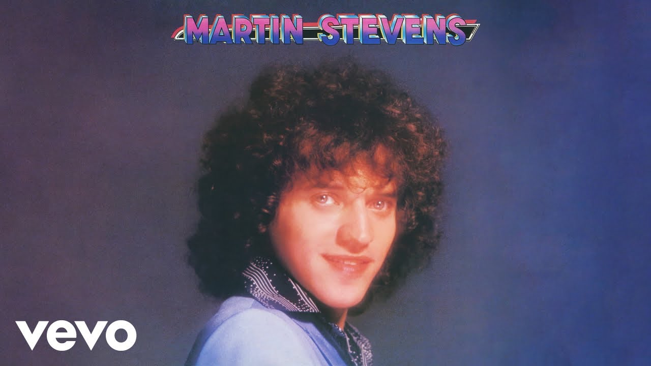 Martin Stevens - Love Is in the Air (Radio Mix) (Official Audio)