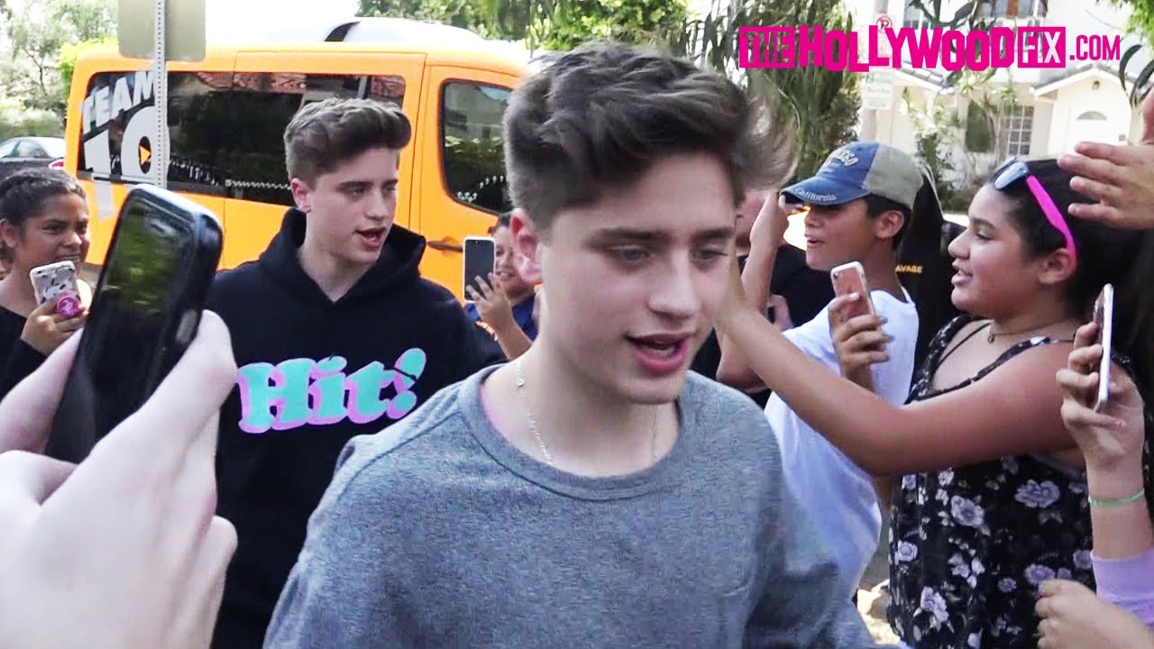 The Martinez Twins, Max & Justin Of Jake Paul's Team 10 Crew Get Supplies To Build A Wall 7.17.17