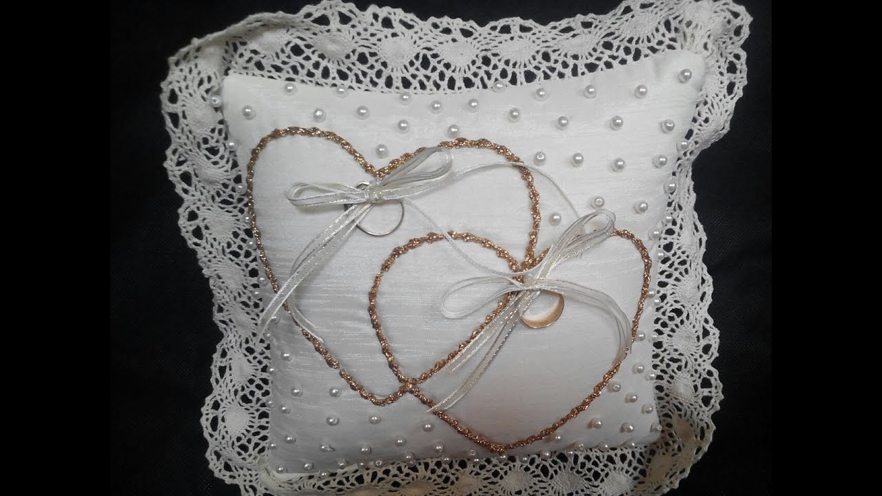 COJÍN PARA ANILLOS  (Little Pillow Cushion for wedding bands)
