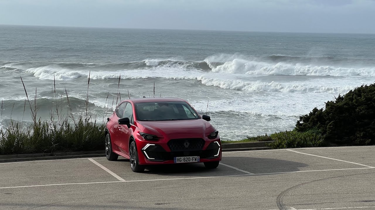 TEST: Renault Clio 6 - Schimbare totală