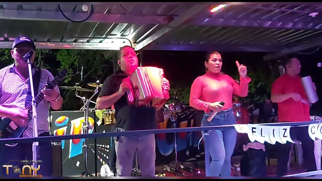 Vladimir Atencio (Live) La Mujer Del Vecino y El Mogollón #elmanantialdeamor