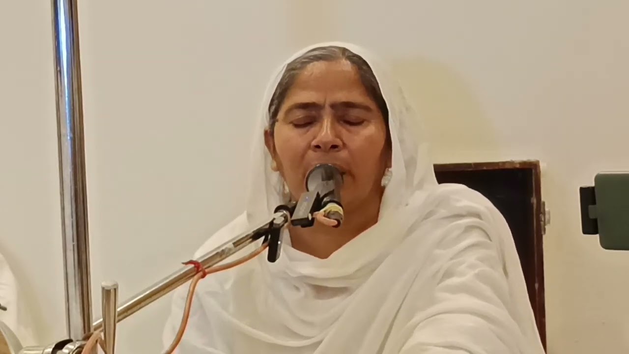 Shabad kirtan Bibi Jasjeet Kaur ji Rubi Nirmal Ashram Rishikesh