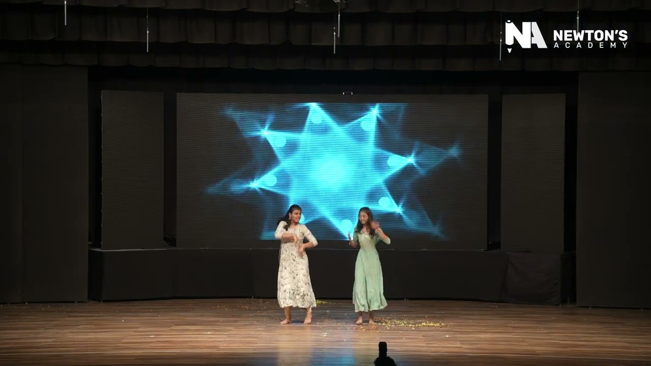 Bollywood Dance by 11th Sci Girls || AAGHAZ