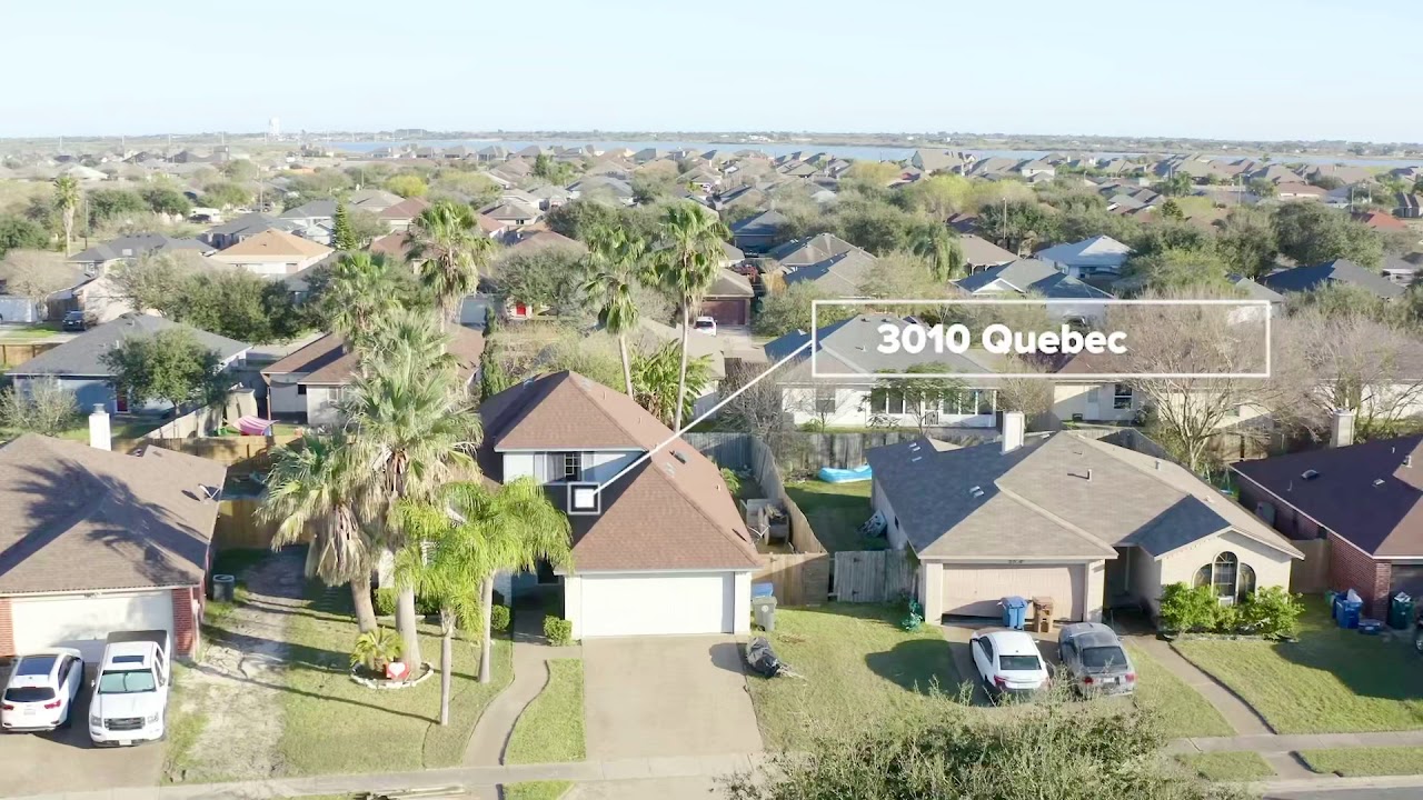 3010 Quebec Dr Corpus Christi Texas 78414 4 bedrooms, 2.5 bathrooms- Primary bedroom down AND a pool