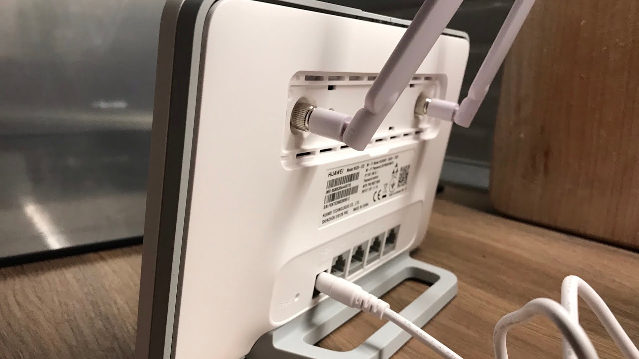 HUAWEI 4G Router 3 Pro - LTE 300Mbps | 2.4GHz &  5Ghz Wi-Fi